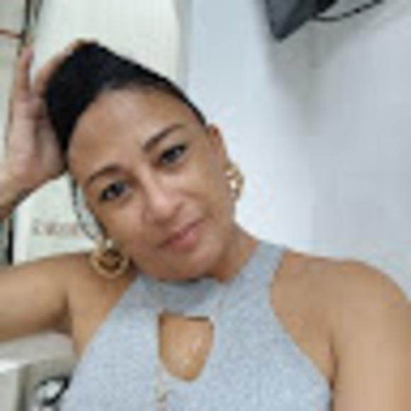 Meet your Posher, Yirandis isis - Picture 1 of 1